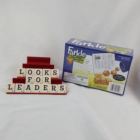 🔹️NIB Farkle 2019 Edition Dice Game Box Set - Picture 2 of 5